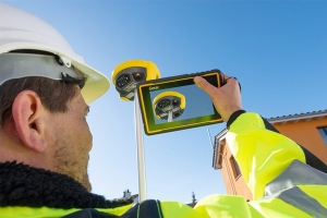 Geomax New Android Zenith40 Base and Rover all featured GNSS system